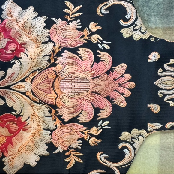 New without tags! Never worn! Did not fit at neck! - Picture 7 of 14